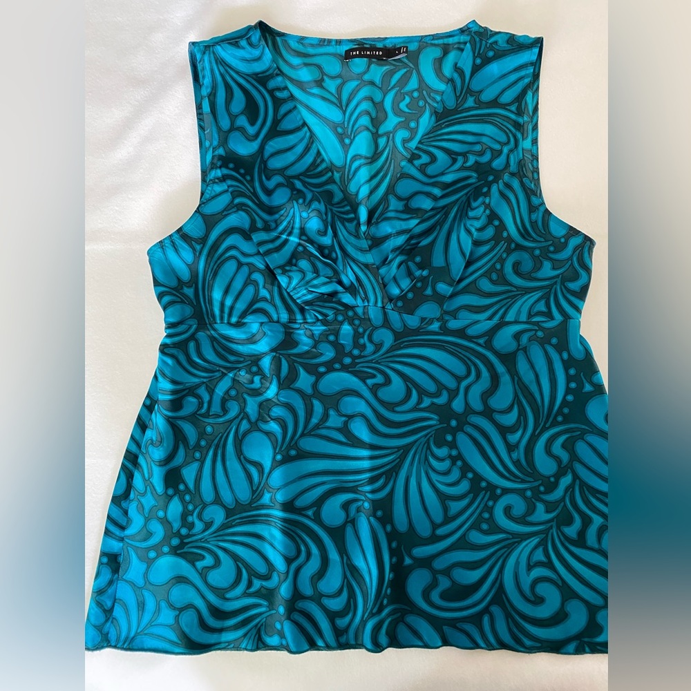 - Gorgeous 100% silk top